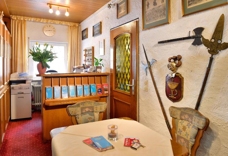 TIPTOP Burghotel Stammhaus - Lobi