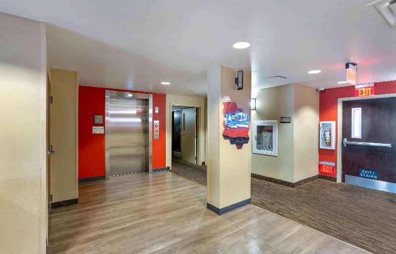 Extended Stay America - Long Island - Bethpage - Lobi
