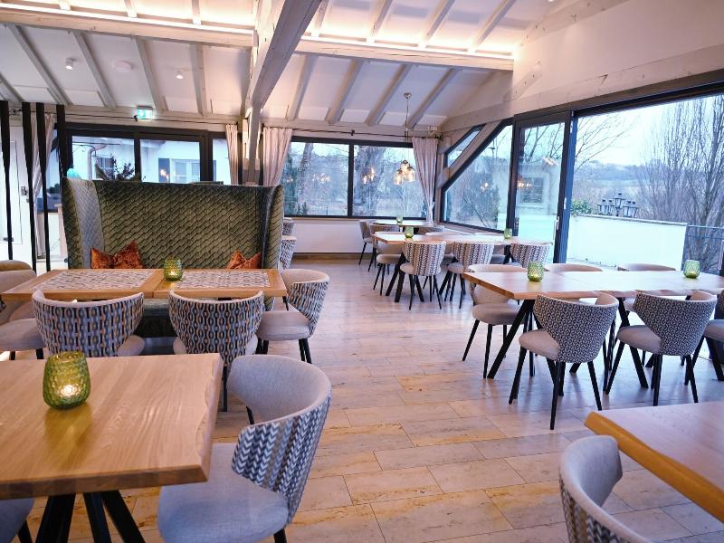 Altes Kurhaus Trabelsdorf - Restoran