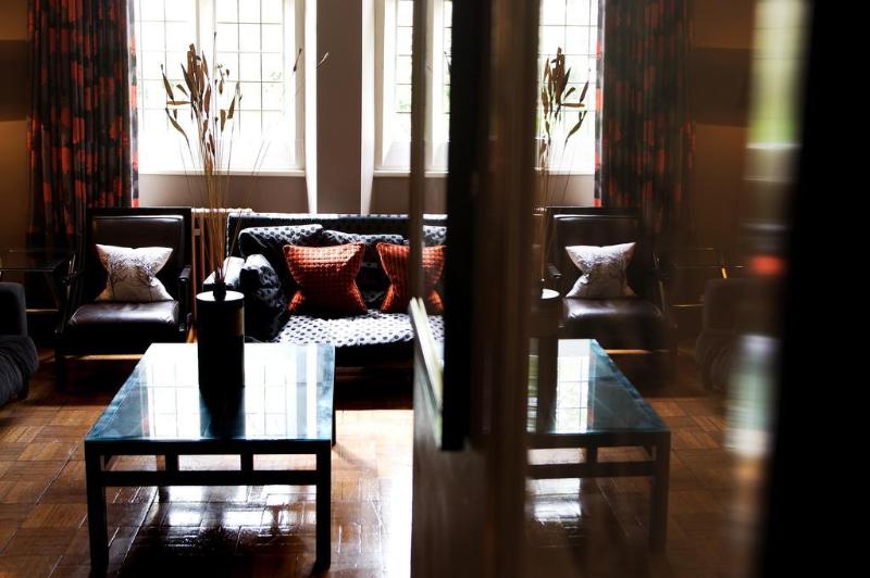 Jesmond Dene House - Genel