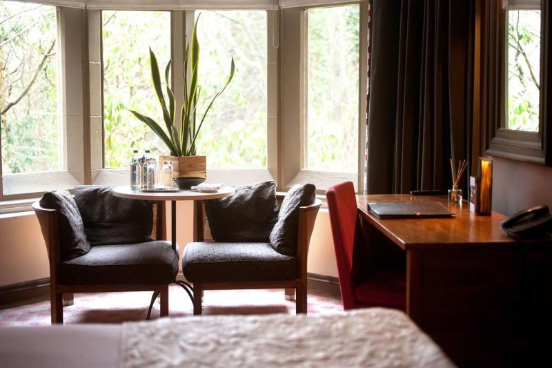 Jesmond Dene House - Genel