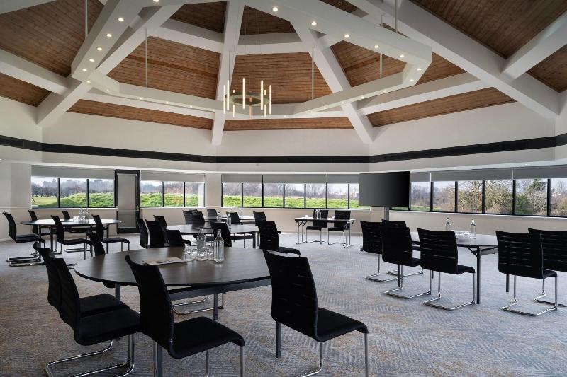 Delta Hotels by Marriott Northampton - Toplantı