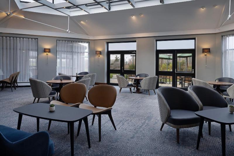 Delta Hotels by Marriott Northampton - Restoran