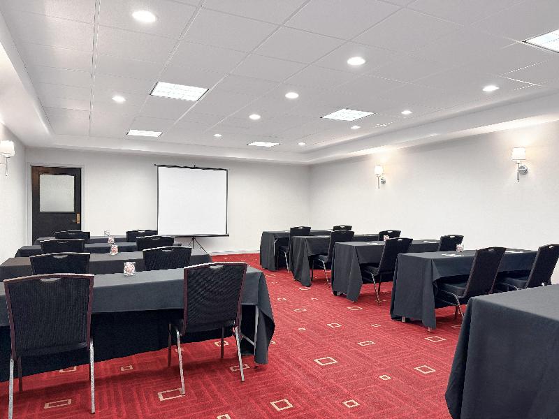 Crowne Plaza Newark Airport - Toplantı