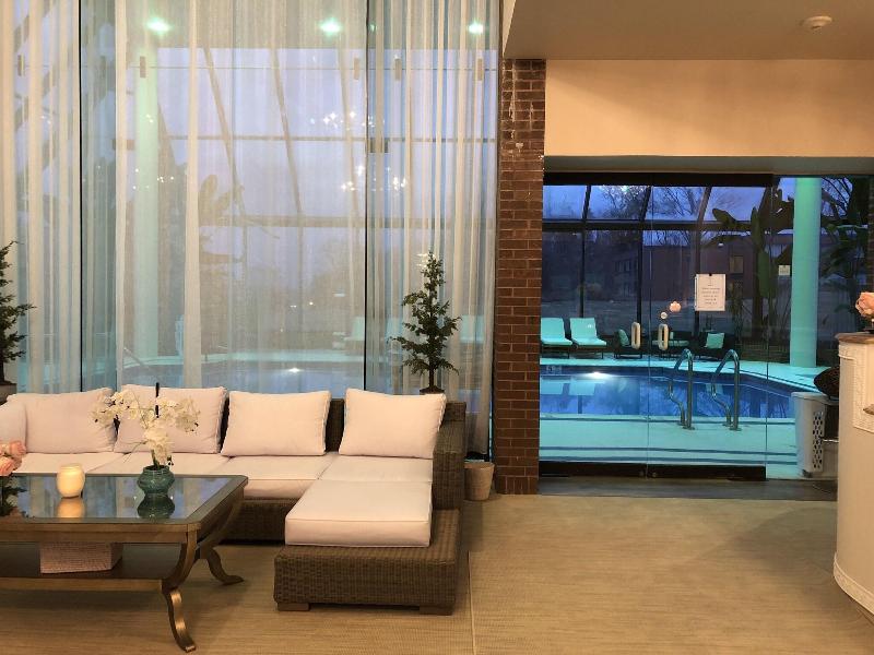 Glen Cove Mansion - Genel
