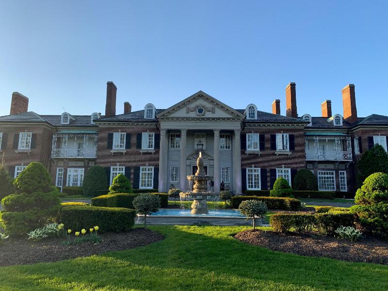 Glen Cove Mansion - Genel