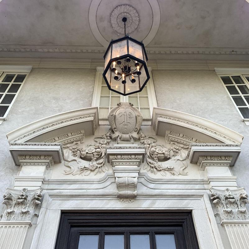 Glen Cove Mansion - Genel