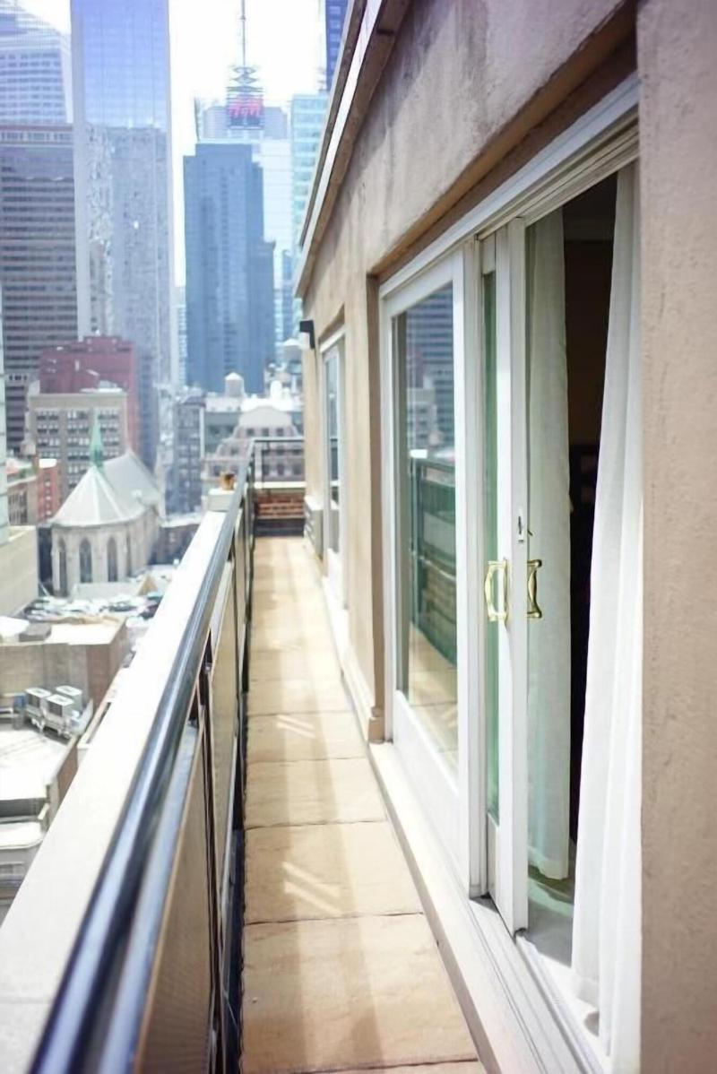 Radio City Apartments - Teras