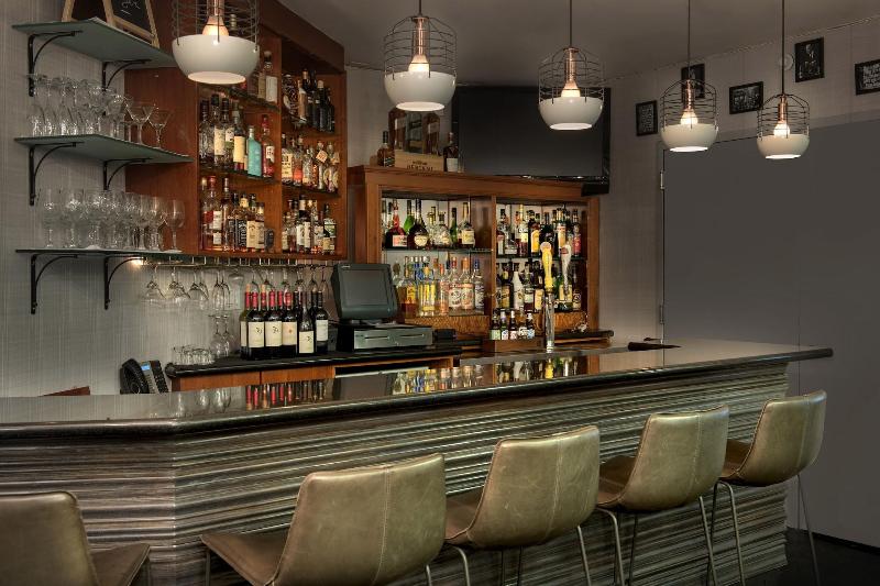 Four Points by Sheraton Manhattan SoHo Village - Bar