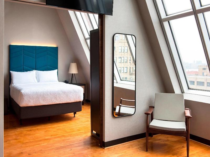 Four Points by Sheraton Manhattan SoHo Village - Oda