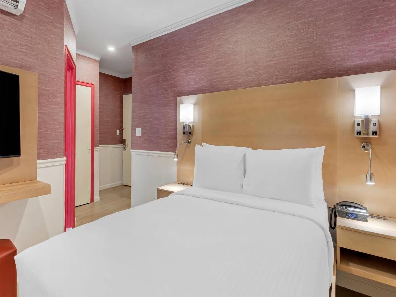 Mayfair New York Times Square - Oda