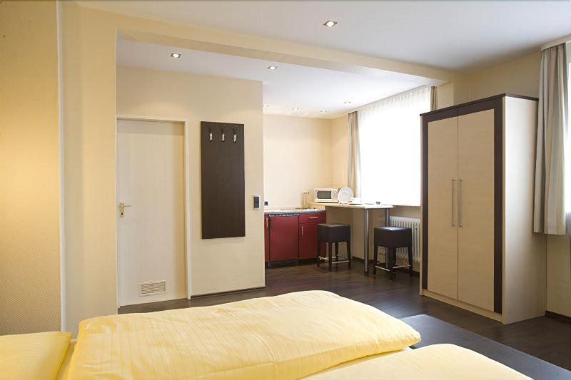 Hotel Westend - Oda