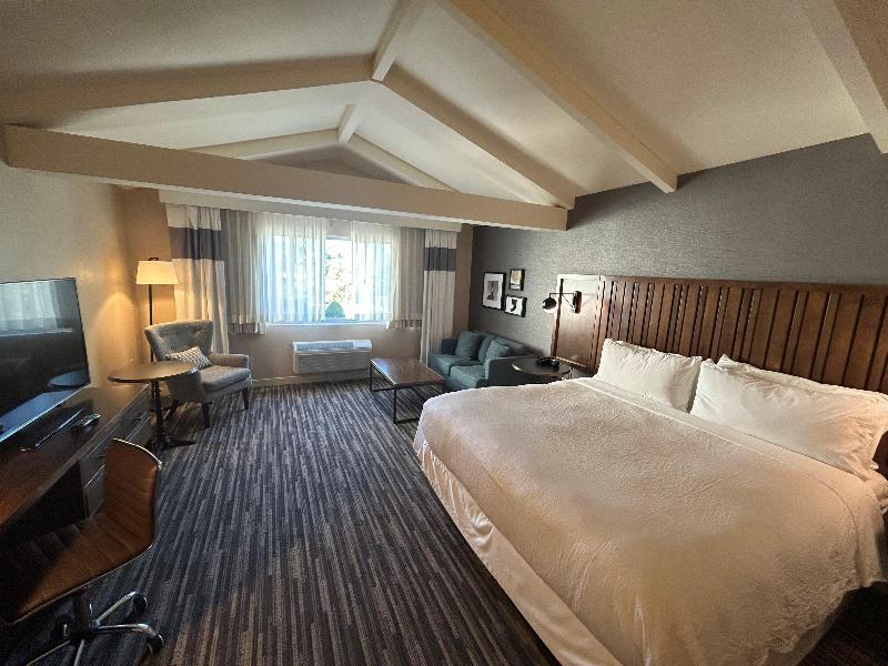 Best Western Premier Plainview-Long Island Hotel - Oda
