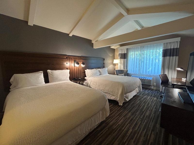 Best Western Premier Plainview-Long Island Hotel - Oda