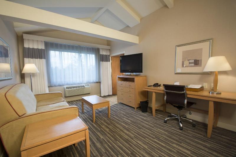 Best Western Premier Plainview-Long Island Hotel - Oda