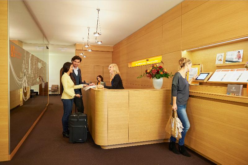 Hotel Victoria - Lobi