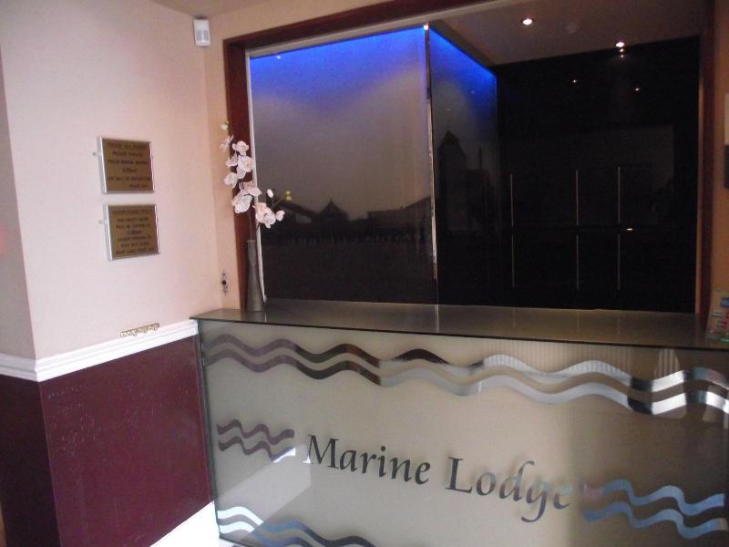 Marine Lodge - Lobi
