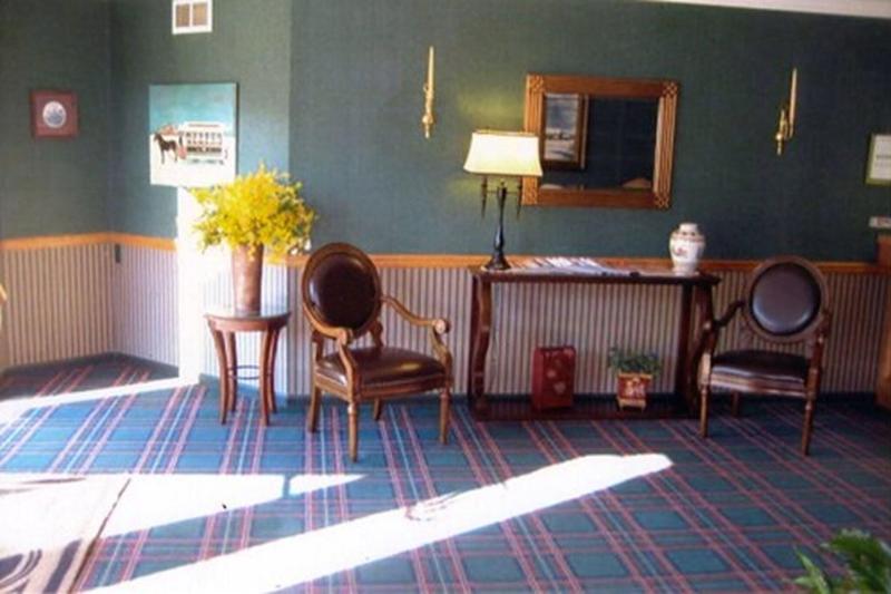 Whitman Motor Lodge - Lobi