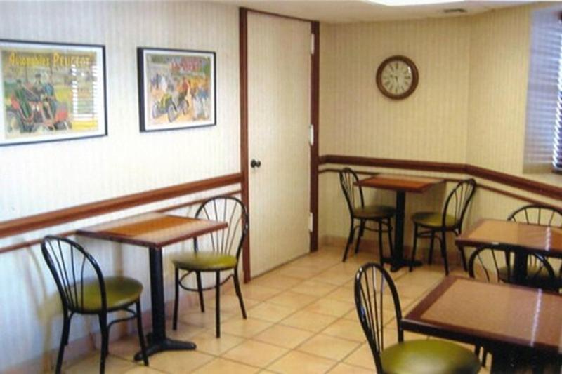Whitman Motor Lodge - Lobi
