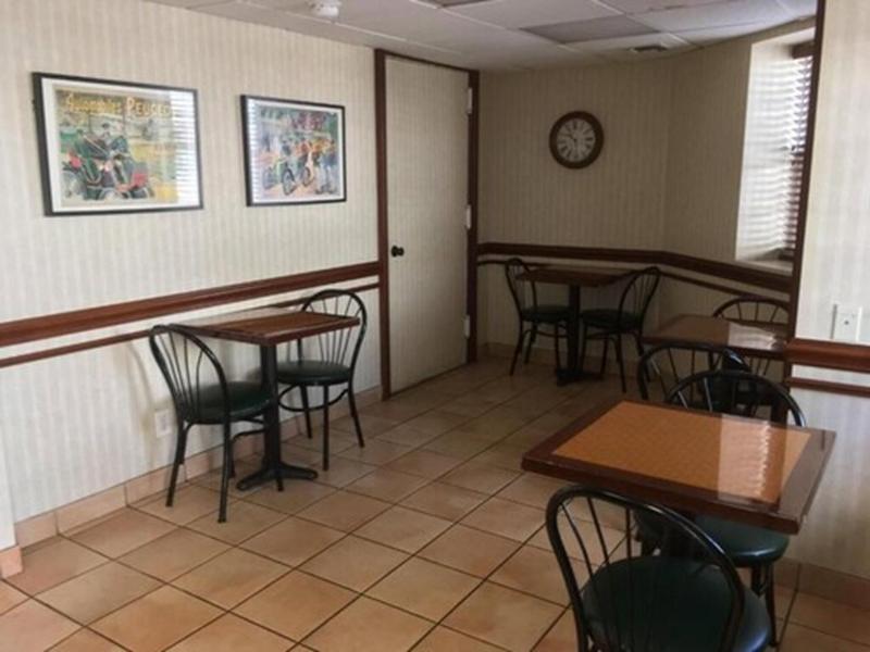 Whitman Motor Lodge - Restoran