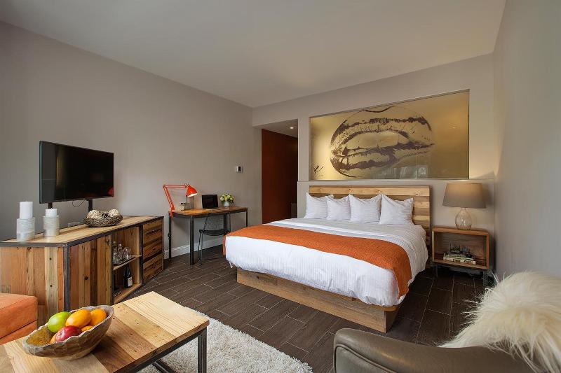 Ravel Hotel Trademark Collection By Wyndham - Genel