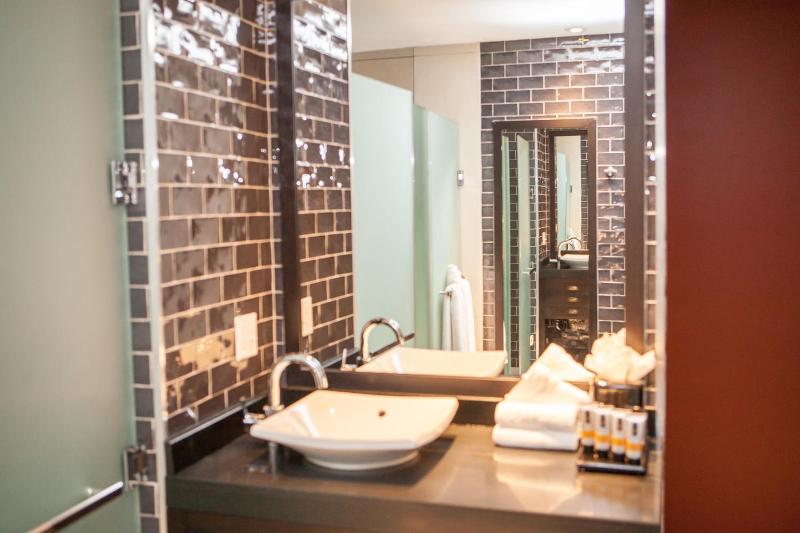 Ravel Hotel Trademark Collection By Wyndham - Genel