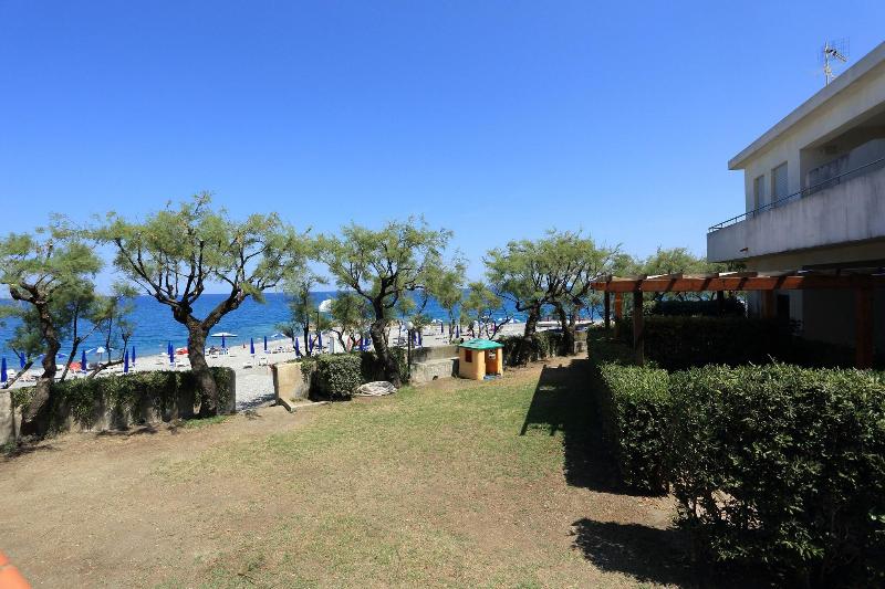 Nettuno Beach - Genel