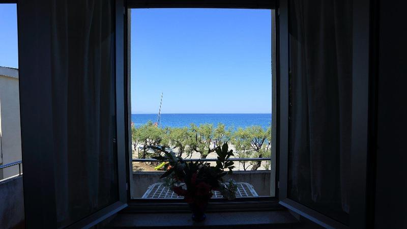 Nettuno Beach - Oda