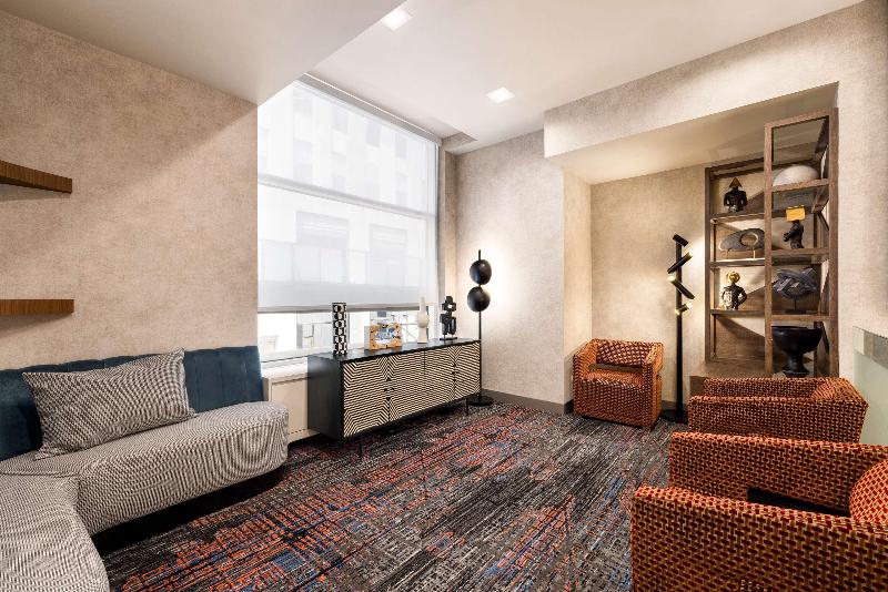Doubletree By Hilton New York Midtown Fifth Ave - Lobi