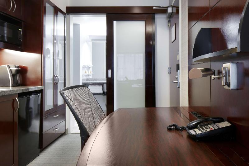 Doubletree By Hilton New York Midtown Fifth Ave - Oda