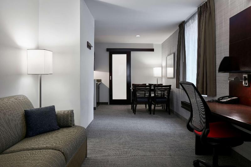 Doubletree By Hilton New York Midtown Fifth Ave - Oda