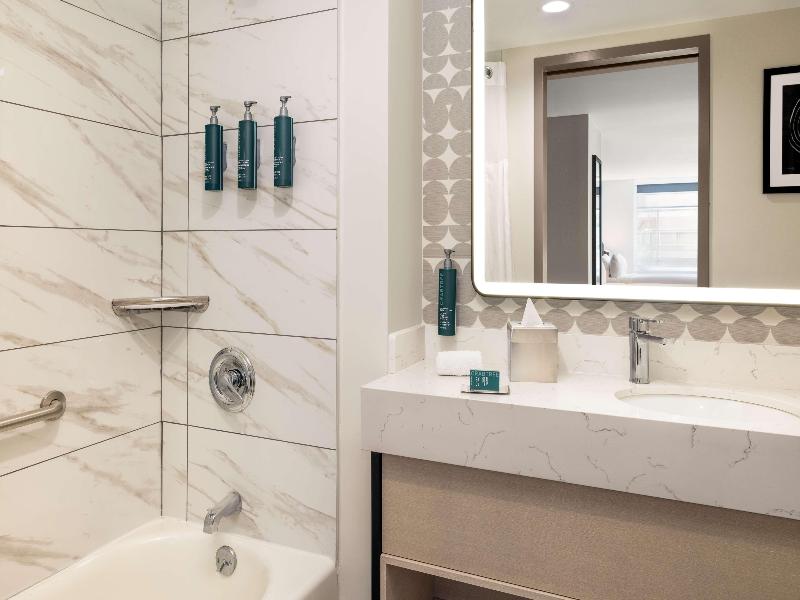 Doubletree By Hilton New York Midtown Fifth Ave - Oda