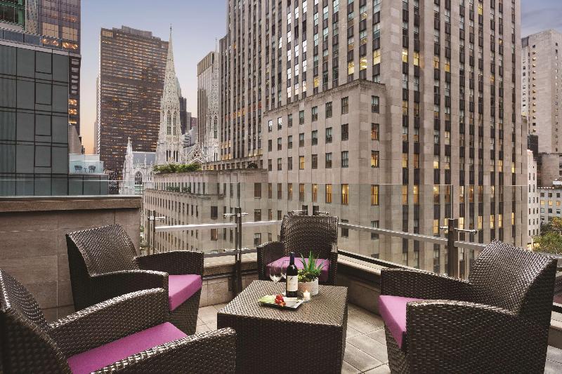Doubletree By Hilton New York Midtown Fifth Ave - Teras