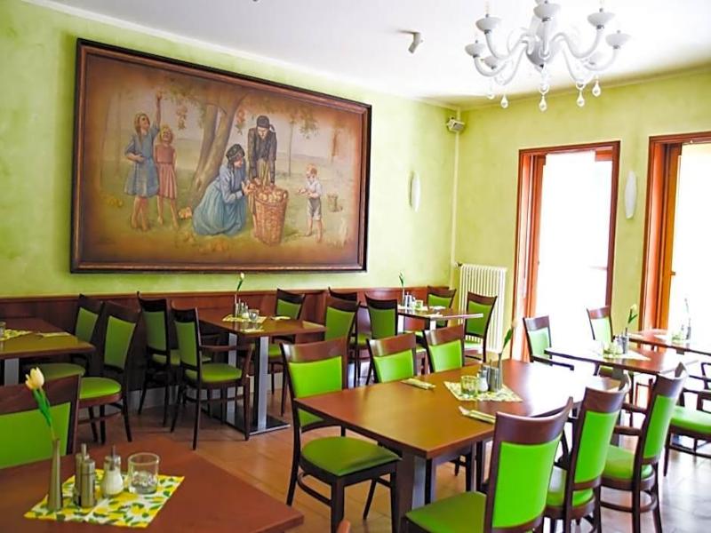 Parkhotel Zirndorf - Genel