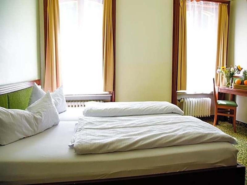 Parkhotel Zirndorf - Genel