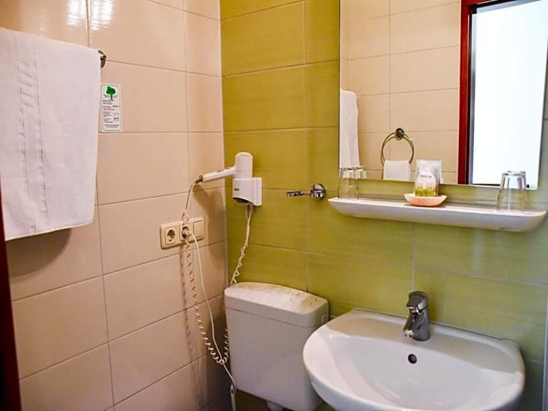 Parkhotel Zirndorf - Genel