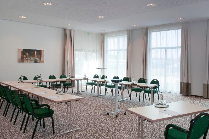 Holiday Inn Express Nuernberg-Schwabach - Toplantı