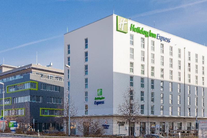 Holiday Inn Express Nuernberg-Schwabach - Genel