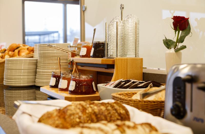 Holiday Inn Express Nuernberg-Schwabach - Restoran