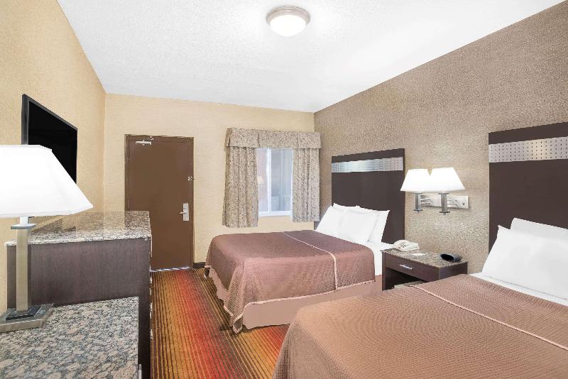 Howard Johnson by Wyndham North Bergen - Oda