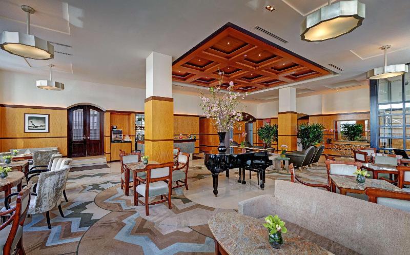 Hotel Giraffe by Library Hotel Collection - Lobi