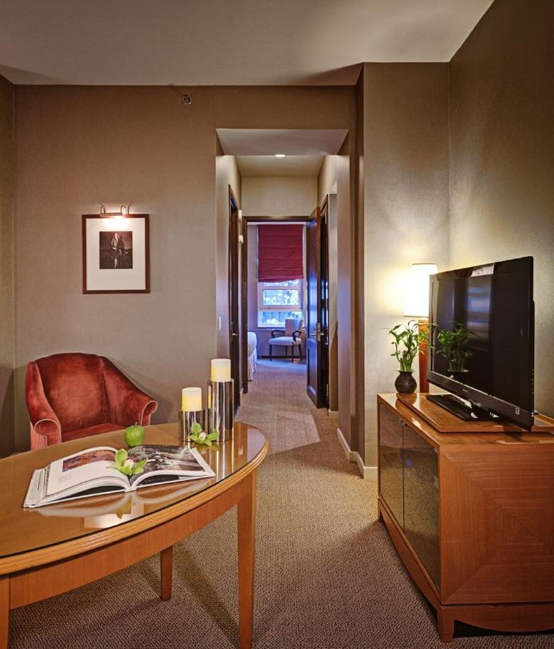 Hotel Giraffe by Library Hotel Collection - Oda