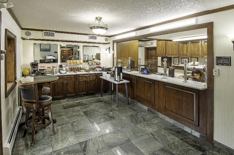The Holland Hotel - Lobi