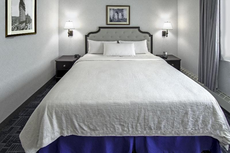 The Holland Hotel - Oda