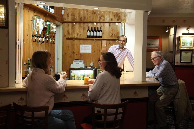 The Columbia - Bar