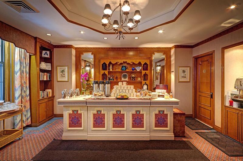 Casablanca Hotel by Library Hotel Collection - Bar
