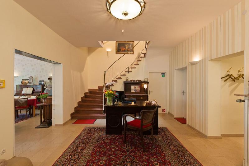 Vosteen Design-Hotel - Lobi
