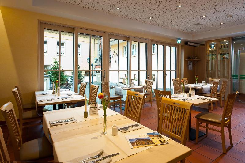 Flair Hotel Drei Kronen - Restoran