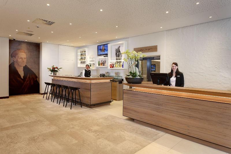 SORAT Hotel Saxx Nürnberg - Lobi
