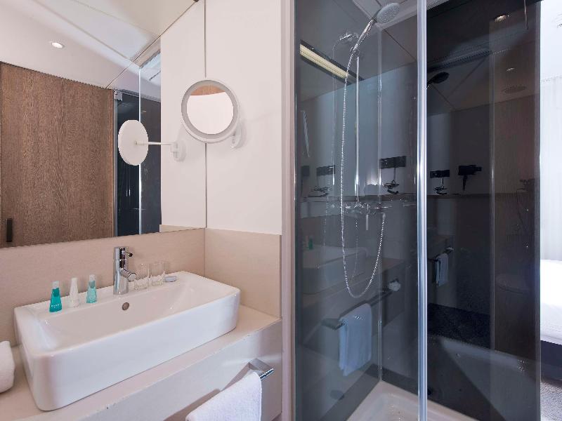 SORAT Hotel Saxx Nürnberg - Oda